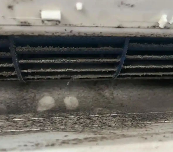 余庆空调吹的风有股烧焦味是怎么回事